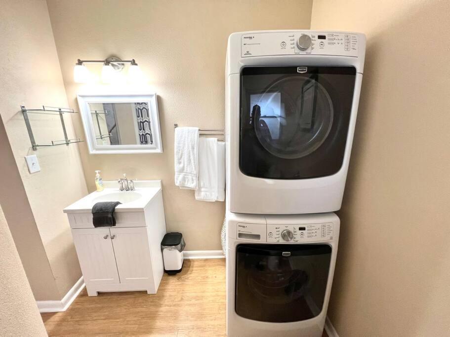 Central Private King Suit Washer Dryer 2 Miles To Hospital Winter Haven Ngoại thất bức ảnh